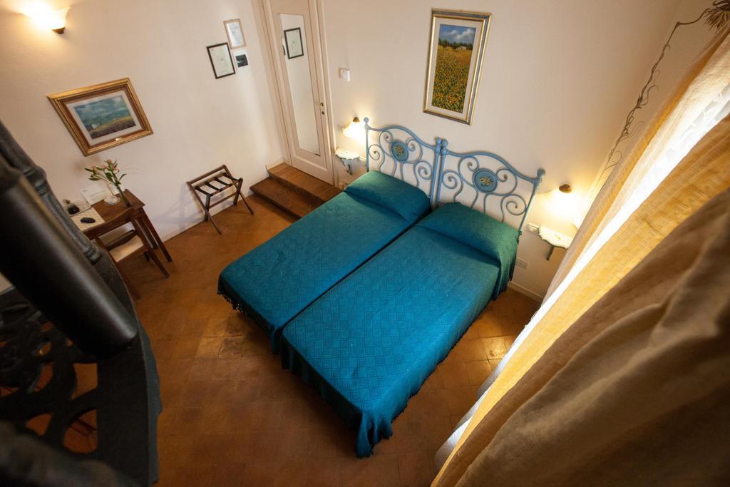 Hotel Locanda Degli Artisti 博尔戈圣洛伦索 客房 照片